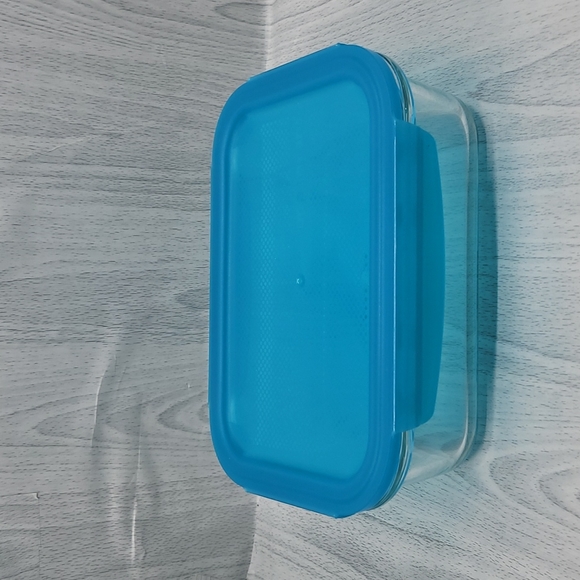 Tupperware Premiaglass Containor 1L Peacock New - Picture 3 of 14